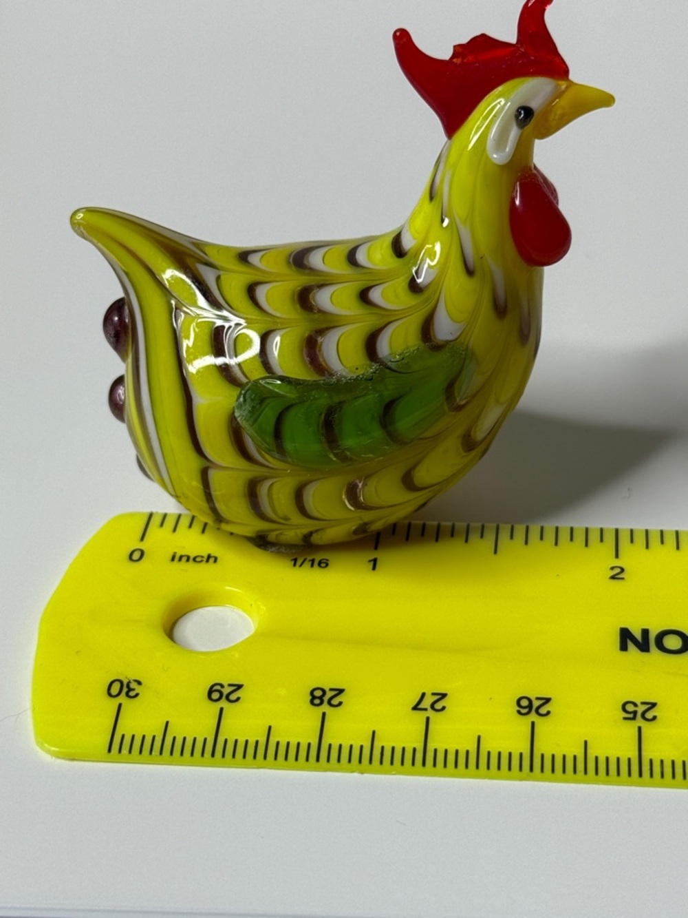 Imperfect Lenox Yellow Glass Chicken Figurine vintage brightly colored glass - Picture 12 of 13